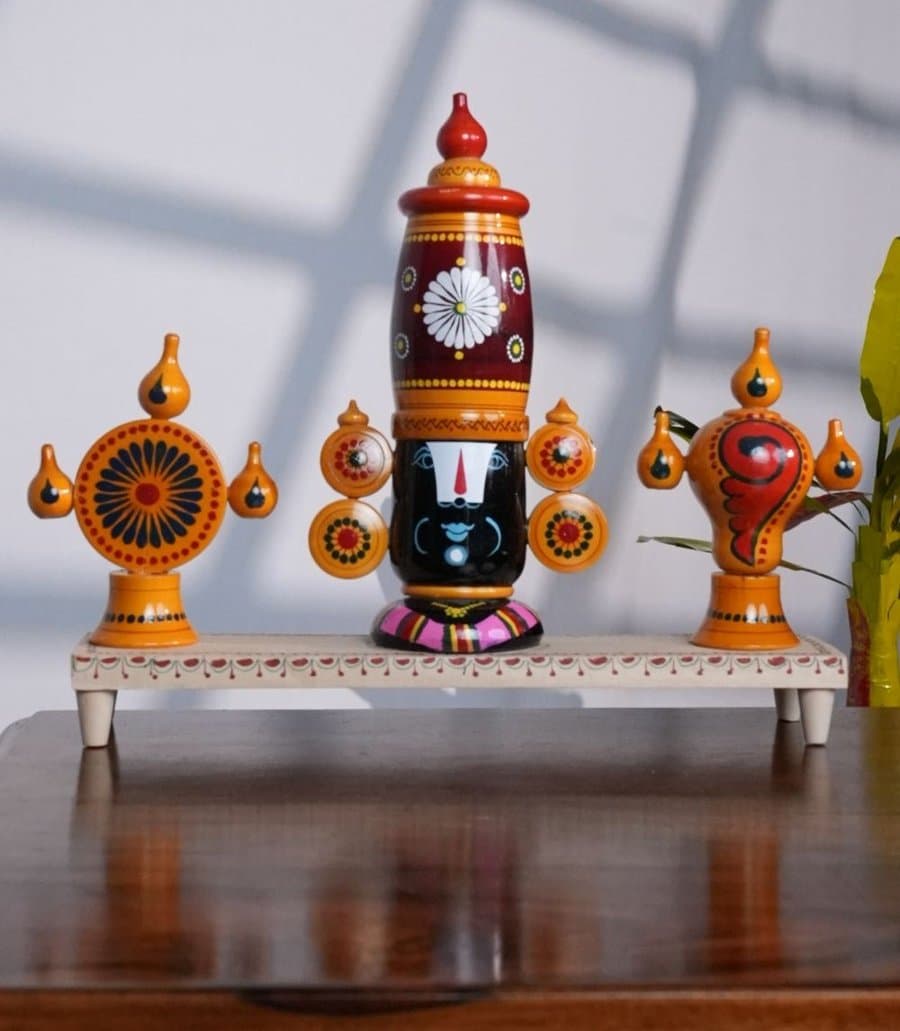 Etikoppaka Balaji Shanku Chakra