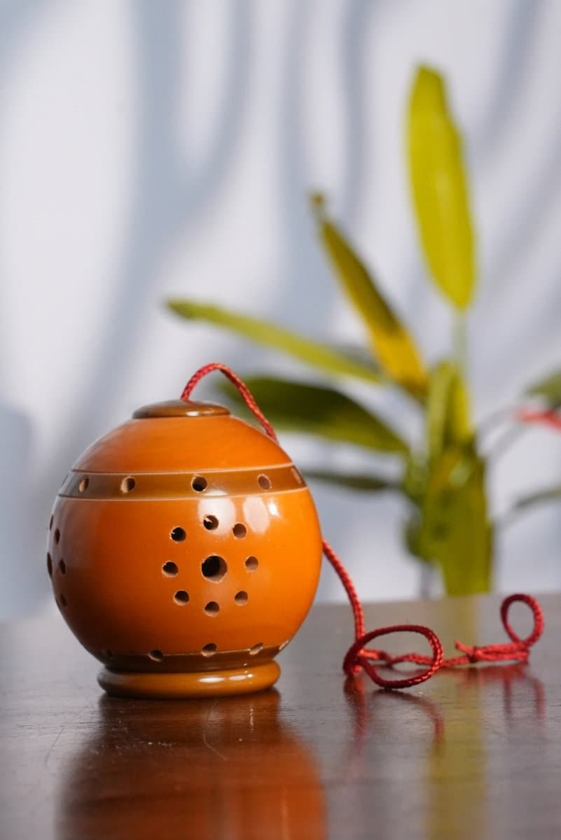 Etikoppaka Air freshner Holder